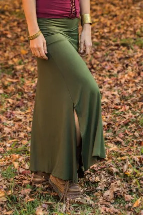 LYCRA SKIRT IN OLIVE LYCRA SKIRT IN OLIVE